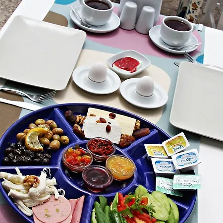 بوتيك لاريمار 3*