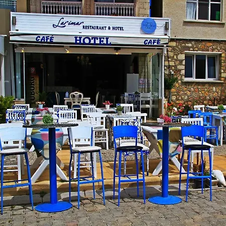 بوتيك لاريمار بيت ضيافة Çeşme