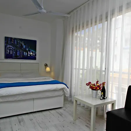 Pensionat Larimar Boutique Çeşme