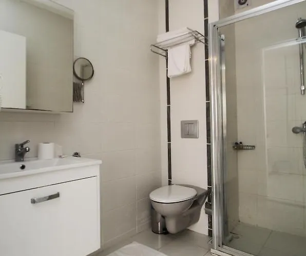 拉丽玛尔精品酒店