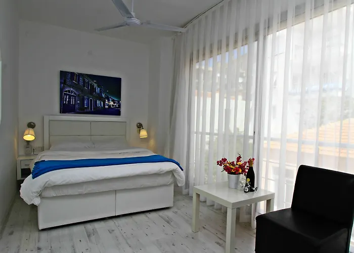 招待所 拉丽玛尔精品酒店 Çeşme